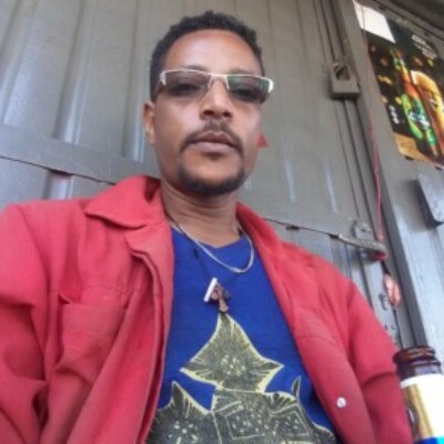 Profile picture of John tsegaye